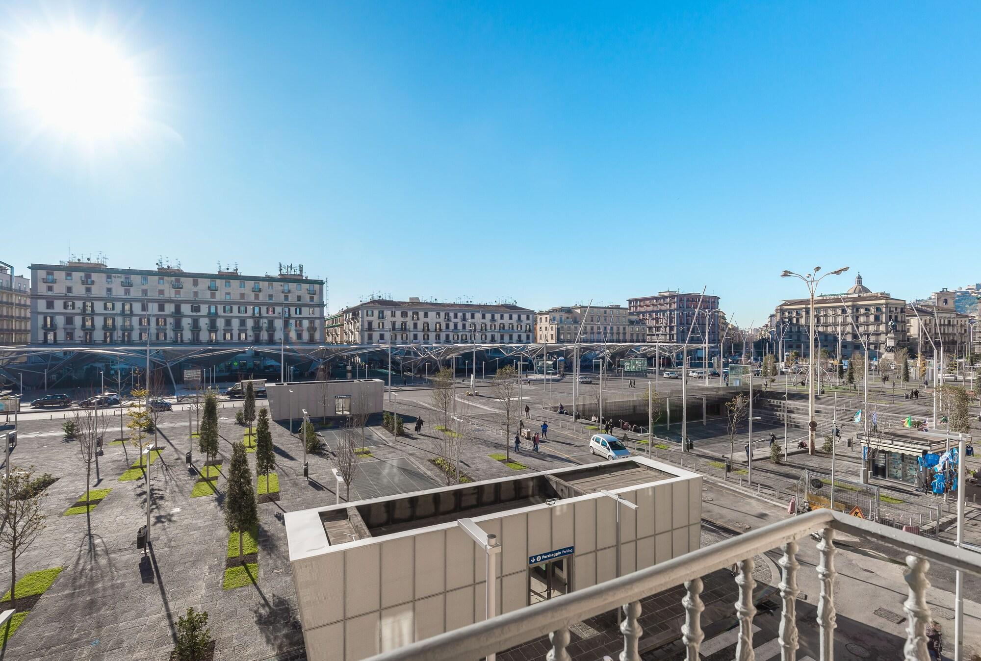 Palace Napoli Екстериор снимка
